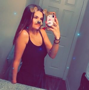 Meet your Posher, Devin